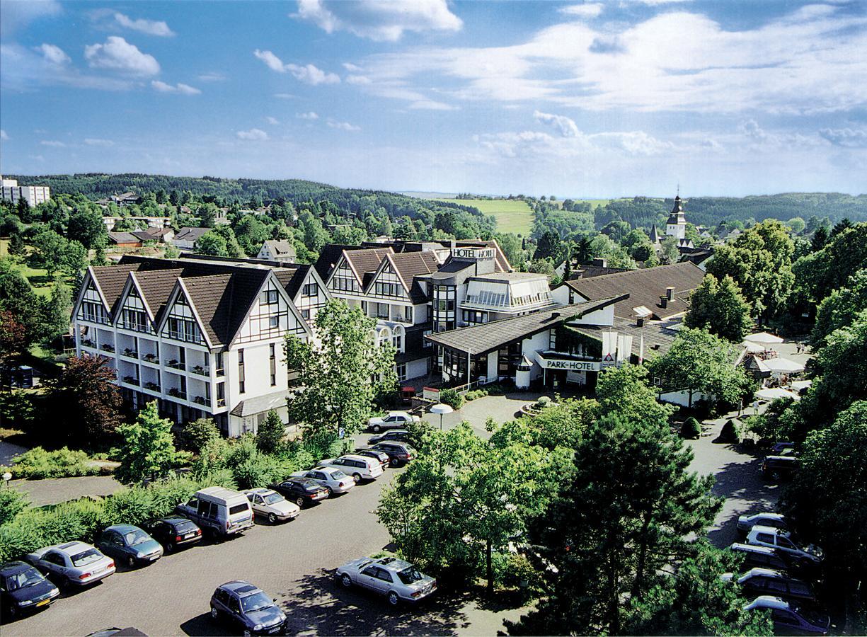 Parkhotel Nuembrecht Exterior foto