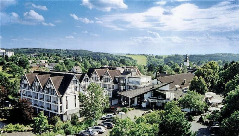 Parkhotel Nuembrecht Exterior foto
